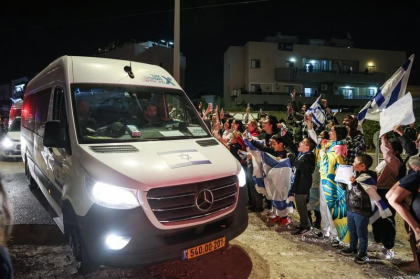 LIVE Razboi in Israel: Armistitiul a fost prelungit din nou in incercarea de a elibera mai multi ostatici LIVE Razboi in Israel: Armistitiul a fost prelungit din nou in incercarea de a elibera mai multi ostatici
