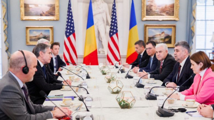 Premierul Romaniei, primit de secretarul de stat al SUA, la Washington: Republica Moldova e cea mai vulnerabila tara din Europa, dupa Ucraina. Exista un razboi hibrid acolo - VIDEO