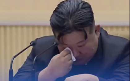 Kim Jong-un, filmat plangand in timp ce le cere femeilor din Coreea de Nord sa faca mai multi copii