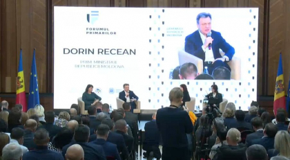 „Guvernul va fi alaturi de primarii si pune la dispozitie instrumentele necesare.” Declaratiile premierului Dorin Recean la Forumul primarilor - VIDEO