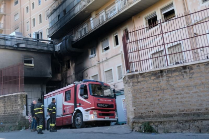 Incendiu la un spital din Roma: Trei persoane au murit. Incendiul ar fi pornit de la un depozit de deseuri - VIDEO