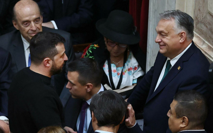 Gestul disperat facut de Zelenski in timpul discutiei cu Viktor Orban. „Da-mi un motiv pentru care nu ar trebui sa fim in UE”