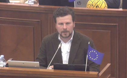 Ministrul Educatiei si Cercetarii - audiat de Parlament cu privire la situatia institutiilor de invatamant in contextul reorganizarii sistemului educational Ministrul Educatiei si Cercetarii - audiat de Parlament cu privire la situatia institutiilor de invatamant in contextul reorganizarii sistemului educational