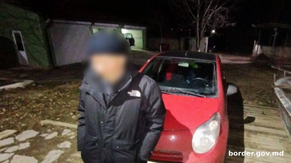 Un barbat de 74 de ani, dat in cautare de catre rudele din SUA, depistat de politistii de frontiera in preajma localitatii Etulia. Cum a ajuns in Moldova Un barbat de 74 de ani, dat in cautare de catre rudele din SUA, depistat de politistii de frontiera in preajma localitatii Etulia. Cum a ajuns in Moldova