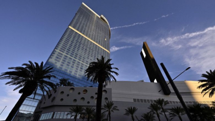 S-a deschis cel mai inalt hotel din Las Vegas, dupa 16 ani de constructie