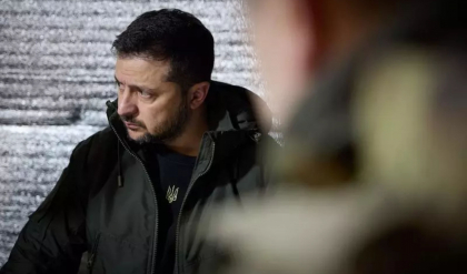 Zelenski, in vizita pe frontul de la Avdiivka: „Am evaluat situatia defensiva si nevoile esentiale ale trupelor noastre” - VIDEO Zelenski, in vizita pe frontul de la Avdiivka: „Am evaluat situatia defensiva si nevoile esentiale ale trupelor noastre” - VIDEO