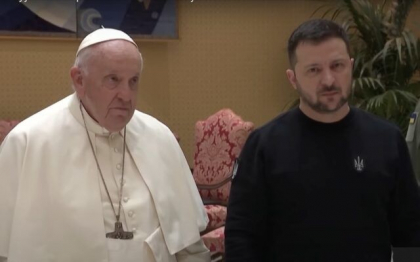 Zelenski, discutie cu Papa Francisc legat de situatia razboiului din Ucraina
