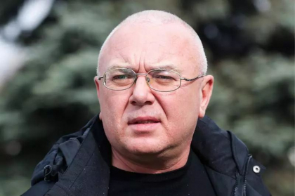 Un jurnalist LGBT spune ca a fost batut la Moscova
Un jurnalist LGBT spune ca a fost batut la Moscova