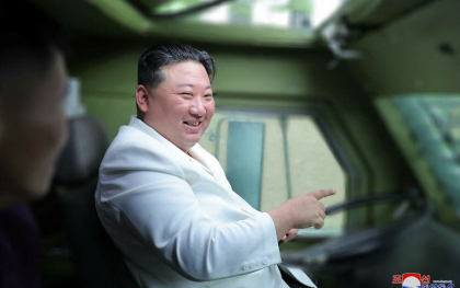 Kim Jong Un spune ca un conflict armat devine realitate din cauza SUA. „Armata noastra ar trebui sa dea o lovitura mortala” Kim Jong Un spune ca un conflict armat devine realitate din cauza SUA. „Armata noastra ar trebui sa dea o lovitura mortala”