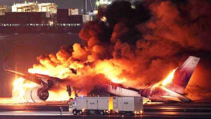 „Salvare miraculoasa” datorita disciplinei. Evacuare in 90 de secunde din avionul in flacari, niciun pasager nu are rani majore