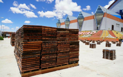 Captura record de cocaina in Bolivia. Traficantii au ascuns aproape 9 tone intr-un transport de materiale pentru podele - FOTO