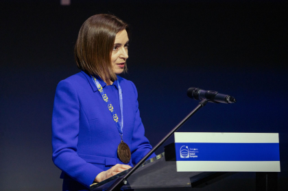 Maia Sandu, decorata cu Premiul „Timisoara pentru Valori Europene”. „O apreciere pentru modul in care cetatenii Republicii Moldova isi apara dreptul de a trai in libertate, pace si democratie” - FOTO Maia Sandu, decorata cu Premiul „Timisoara pentru Valori Europene”. „O apreciere pentru modul in care cetatenii Republicii Moldova isi apara dreptul de a trai in libertate, pace si democratie” - FOTO