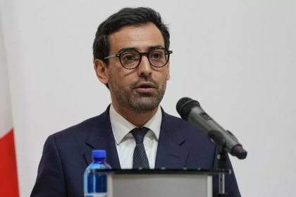 Noul ministru francez de externe a facut prima sa vizita externa la Kiev: „Ucraina ramane prioritatea noastra, in pofida inmultirii crizelor”