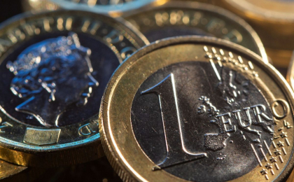 Curs valutar BNM pentru 15 ianuarie. Cat costa astazi un euro si un dolar - FOTO