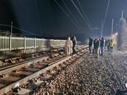 Tragic. Un copil din Moldova - lovit mortal de un tren, in Italia
