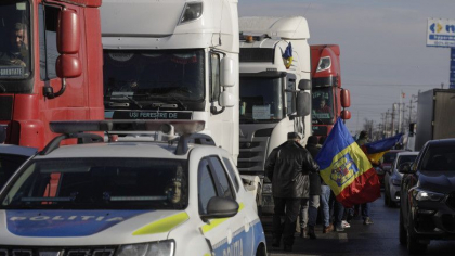 Traversarea camioanelor prin vama Costesti-Stanca - restrictionata