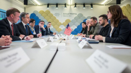 Zelenski s-a intalnit cu Blinken la Davos: Ne bazam pe sprijinul SUA. Este esential pentru tara noastra
