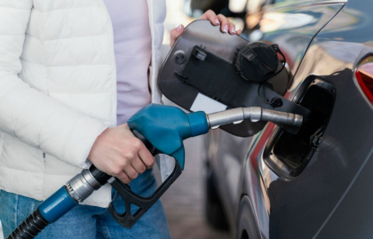 Soferii vor plati mai mult. ANRE anunta scumpiri la carburanti. Cat va costa benzina si motorina - FOTO