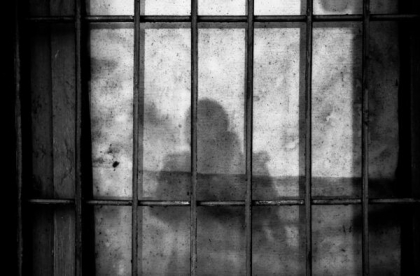 Au impus o adolescenta sa cerseasca in Rusia. Doi soti din Nisporeni - condamnati la ani grei de inchisoare