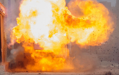 Incendiu la un terminal de gaz lichefiat de langa Sankt Petersburg. Localnicii au auzit drone si explozii Incendiu la un terminal de gaz lichefiat de langa Sankt Petersburg. Localnicii au auzit drone si explozii
