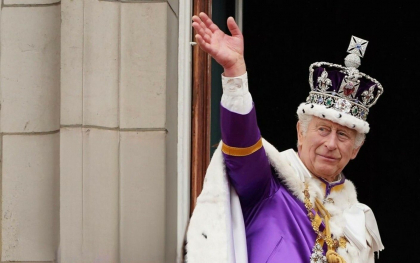 Cine preia atributiile Casei Regale Britanice cat timp Regele Charles al III-lea este internat
Cine preia atributiile Casei Regale Britanice cat timp Regele Charles al III-lea este internat