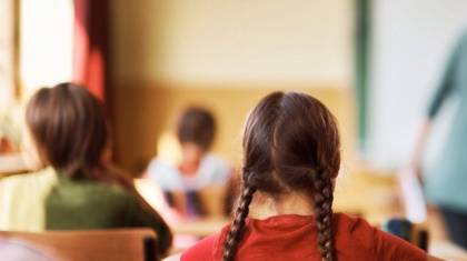 Au gasit o solutie? Parintii elevilor din clasele primare din capitala vor putea achita lunar pentru program prelungit. Decizia primariei capitalei Au gasit o solutie? Parintii elevilor din clasele primare din capitala vor putea achita lunar pentru program prelungit. Decizia primariei capitalei