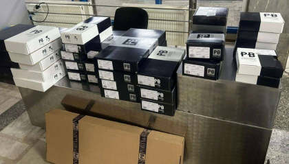 Robinete si accesorii pentru acestea in cantitati comerciale - depistate la vama, fara a fi declarate. Precizarile Serviciului Vamal - FOTO Robinete si accesorii pentru acestea in cantitati comerciale - depistate la vama, fara a fi declarate. Precizarile Serviciului Vamal - FOTO