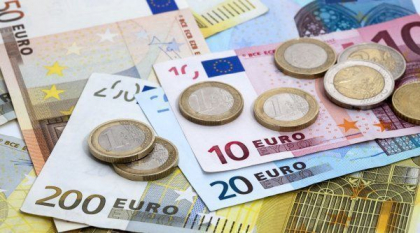Curs valutar BNM pentru 23 ianuarie. Cat costa astazi un euro si un dolar - FOTO
Curs valutar BNM pentru 23 ianuarie. Cat costa astazi un euro si un dolar - FOTO