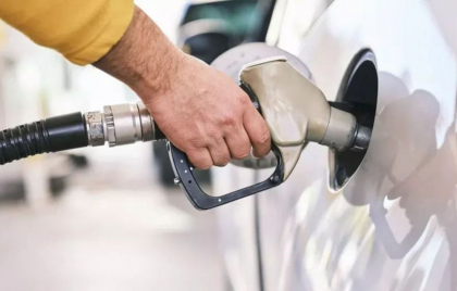 Soferii vor plati mai mult. ANRE anunta scumpiri la carburanti. Cat va costa benzina si motorina - FOTO