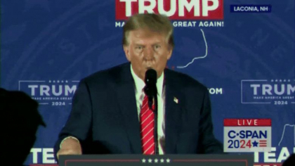 Donald Trump explica cum functioneaza scutul antiracheta american: „Ding! Ding! Ding!, Lansati!, Pssiii, Buuum!” Donald Trump explica cum functioneaza scutul antiracheta american: „Ding! Ding! Ding!, Lansati!, Pssiii, Buuum!”