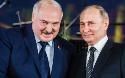Putin si Lukasenko intr-un nou spectacol de propaganda la Leningrad. Dictatorul rus spune ca Europa are „rusofobia ca politica de stat” Putin si Lukasenko intr-un nou spectacol de propaganda la Leningrad. Dictatorul rus spune ca Europa are „rusofobia ca politica de stat”
