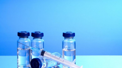 Un vaccin „revolutionar” pentru cancerul gastro-intestinal este testat pe oameni Un vaccin „revolutionar” pentru cancerul gastro-intestinal este testat pe oameni