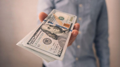 Un barbat a jefuit o banca la doar trei zile dupa ce a fost gasit nevinovat pentru jefuirea unei alte banci