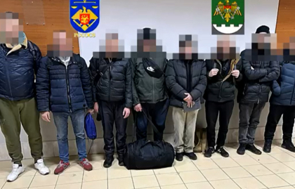 Cei doi barbati din Slobozia, care au organizat trecerea ilegala in Moldova, a 8 ucrainenei, au fost plasati in arest pentru 20 de zile - VIDEO