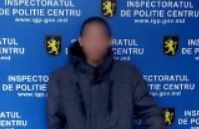 Un baiat, prins in flagrant de un carabinier, in timp ce fura din geanta unei femei, in capitala