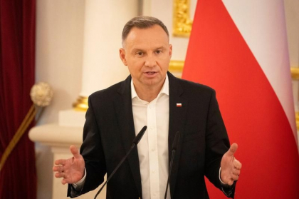 „Incredibil de stupida”. Declaratia despre Ucraina cu care presedintele Poloniei si-a atras noi critici ale coalitiei de guvernare „Incredibil de stupida”. Declaratia despre Ucraina cu care presedintele Poloniei si-a atras noi critici ale coalitiei de guvernare