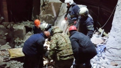 28 de morti dupa bombardarea unei brutarii din orasul ocupat de rusi Lisiciansk. Ucraina este acuzata de atac 28 de morti dupa bombardarea unei brutarii din orasul ocupat de rusi Lisiciansk. Ucraina este acuzata de atac