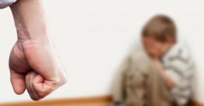 Socant. Si-a batut fiul vitreg de aproape doi ani pentru ca si-a facut necesitatile fiziologice in pantaloni. Un barbat din Cahul - condamnat la inchisoare Socant. Si-a batut fiul vitreg de aproape doi ani pentru ca si-a facut necesitatile fiziologice in pantaloni. Un barbat din Cahul - condamnat la inchisoare