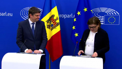 Comisia Europeana lanseaza Dialogul la Nivel Inalt intre Moldova si UE in domeniul transporturilor. Comisarul European pentru Transporturi: „Un nou capitol in cooperarea UE cu Moldova” - VIDEO Comisia Europeana lanseaza Dialogul la Nivel Inalt intre Moldova si UE in domeniul transporturilor. Comisarul European pentru Transporturi: „Un nou capitol in cooperarea UE cu Moldova” - VIDEO