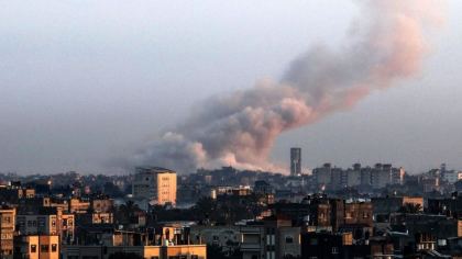 Trupele israeliene avanseaza in sudul Fasiei Gaza: „Liderul Hamas fuge dintr-o ascunzatoare in alta”. Gruparea terorista neaga