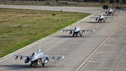 Guvernul, despre stationarea unor avioane F-16 pe teritoriul Republicii Moldova: „Un fals. Ministerul Apararii nu a permis”