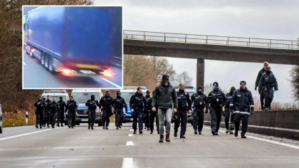 Sofer de TIR - cautat de politie dupa ce a tras in alt camionagiu care-l depasea pe autostrada, in Germania: „Un Mercedes Actros albastru” - FOTO Sofer de TIR - cautat de politie dupa ce a tras in alt camionagiu care-l depasea pe autostrada, in Germania: „Un Mercedes Actros albastru” - FOTO