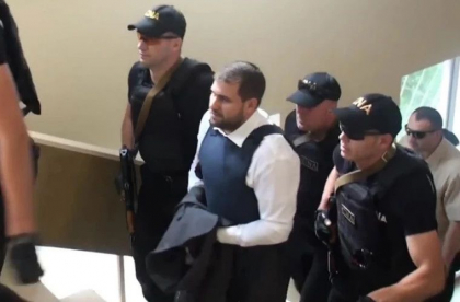 Politia, despre Ilan Sor: „S-a decis abordarea subiectului la un nivel mai inalt. Prin demersuri oficiale s-a solicitat pozitia si implicarea presedintelui INTERPOL si secretarului General al INTERPOL” Politia, despre Ilan Sor: „S-a decis abordarea subiectului la un nivel mai inalt. Prin demersuri oficiale s-a solicitat pozitia si implicarea presedintelui INTERPOL si secretarului General al INTERPOL”