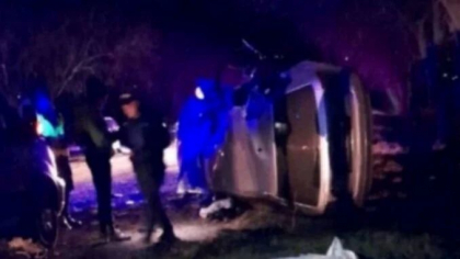 Grav accident la Ungheni. O adolescenta a murit pe loc, dupa ce masina in care se afla a ajuns intr-un copac. Presa: „Fata urma pe 9 februarie sa isi sarbatoreasca majoratul” - FOTO