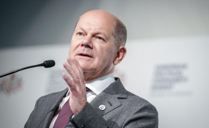 Olaf Scholz cere tarilor UE sa treaca la productia in masa de armamente, dupa amenintarile lui Donald Trump