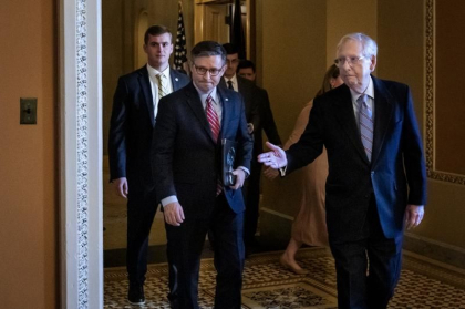 Senatul american a aprobat pachetul de asistenta militara pentru Ucraina, blocat din octombrie in Congres
