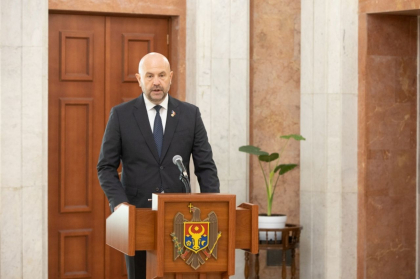 Ministrul Agriculturii, Vladimir Bolea, va fi audiat la Parlament in contextul protestelor fermierilor