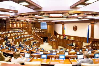BCS va avea un nou deputat. Cine ii va lua locul lui Adrian Lebedinschi, dupa ce si-a dat demisia BCS va avea un nou deputat. Cine ii va lua locul lui Adrian Lebedinschi, dupa ce si-a dat demisia
