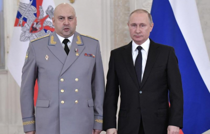 Prima informatie despre generalul Surovikin dupa mai bine de jumatate de an: Putin l-a mai destituit dintr-o functie
Prima informatie despre generalul Surovikin dupa mai bine de jumatate de an: Putin l-a mai destituit dintr-o functie