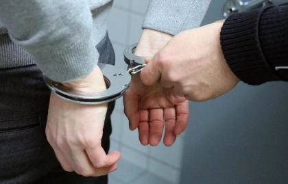 Un roman a fost arestat in Italia dupa ce a furat un pui la rotisor. Cum si-a motivat gestul Un roman a fost arestat in Italia dupa ce a furat un pui la rotisor. Cum si-a motivat gestul